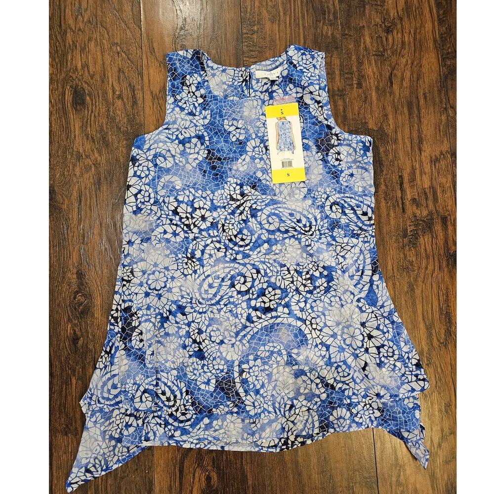 Fever Blouse Size Small Blue White Floral New Blouse